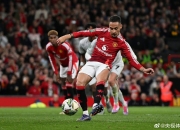 开云在线直播-曼联客场战胜对手，取得三分