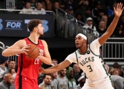 开云体育中国官网-立陶宛男篮险胜灰熊，字母哥送出助攻