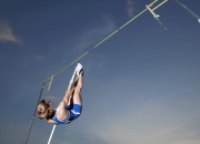 开云体育官网-绿茵场与赛道上的粉碎与接管，马竞铁血破敌，基耶萨狂飙制霸