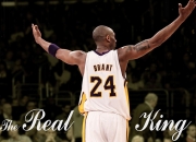 开云体育-欧冠决赛之夜，詹姆斯对手完全无解，当体育的平行宇宙交汇