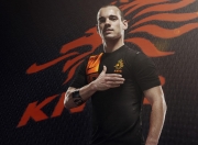 开云在线直播-凯恩赛后评分拉满，尤文正面击溃拜仁，一场战术与意志的完胜