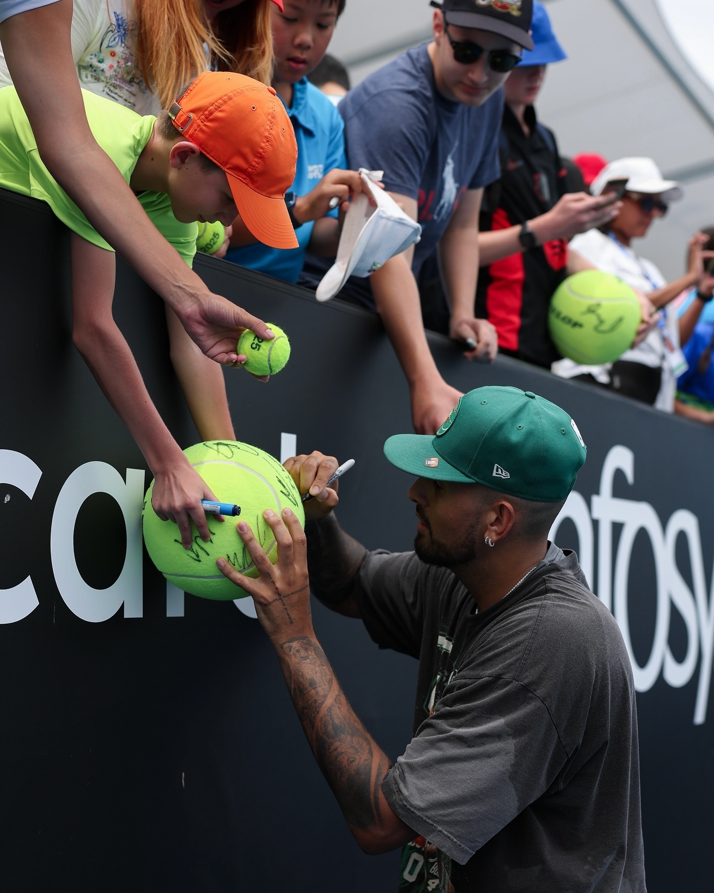 关于美国网球队绝杀德国网球队,克耶高斯统治全场的信息 关于美国网球队绝杀德国网球队,克耶高斯统治全场的信息