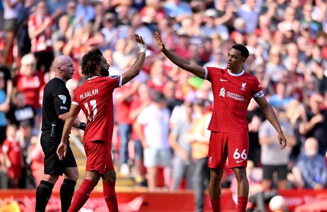 利物浦客场大胜纽卡斯尔，继续保持不败的简单介绍