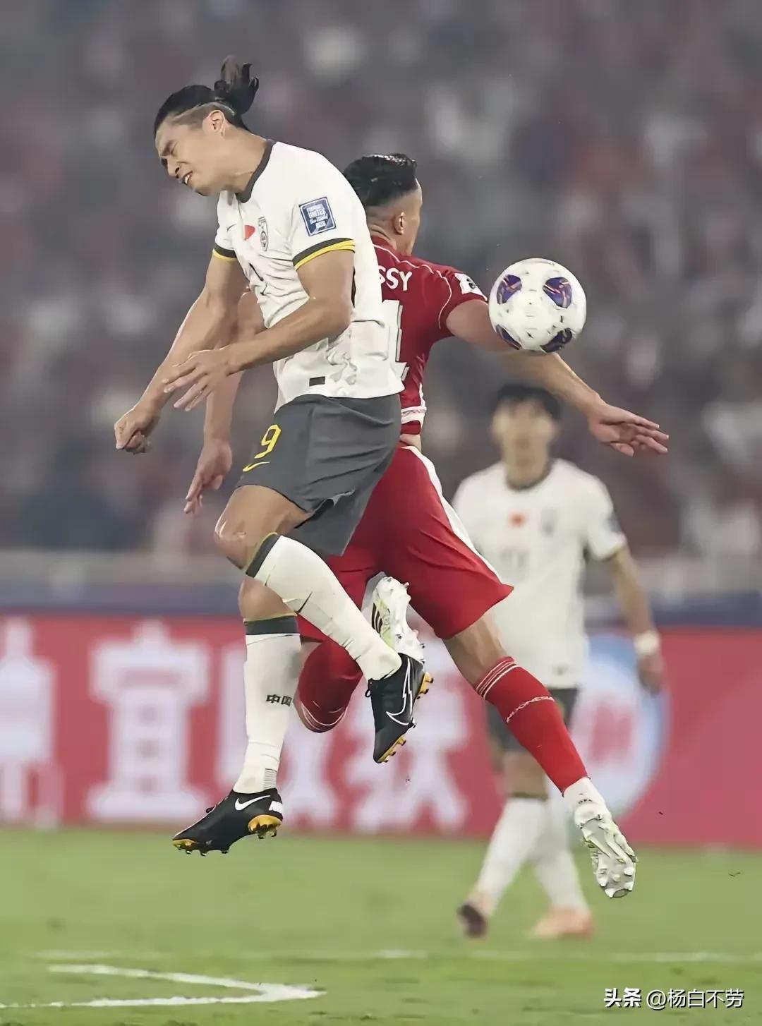 国家队在比赛中展现出色实力,晋级成功 国家队在比赛中展现出色实力,晋级成功