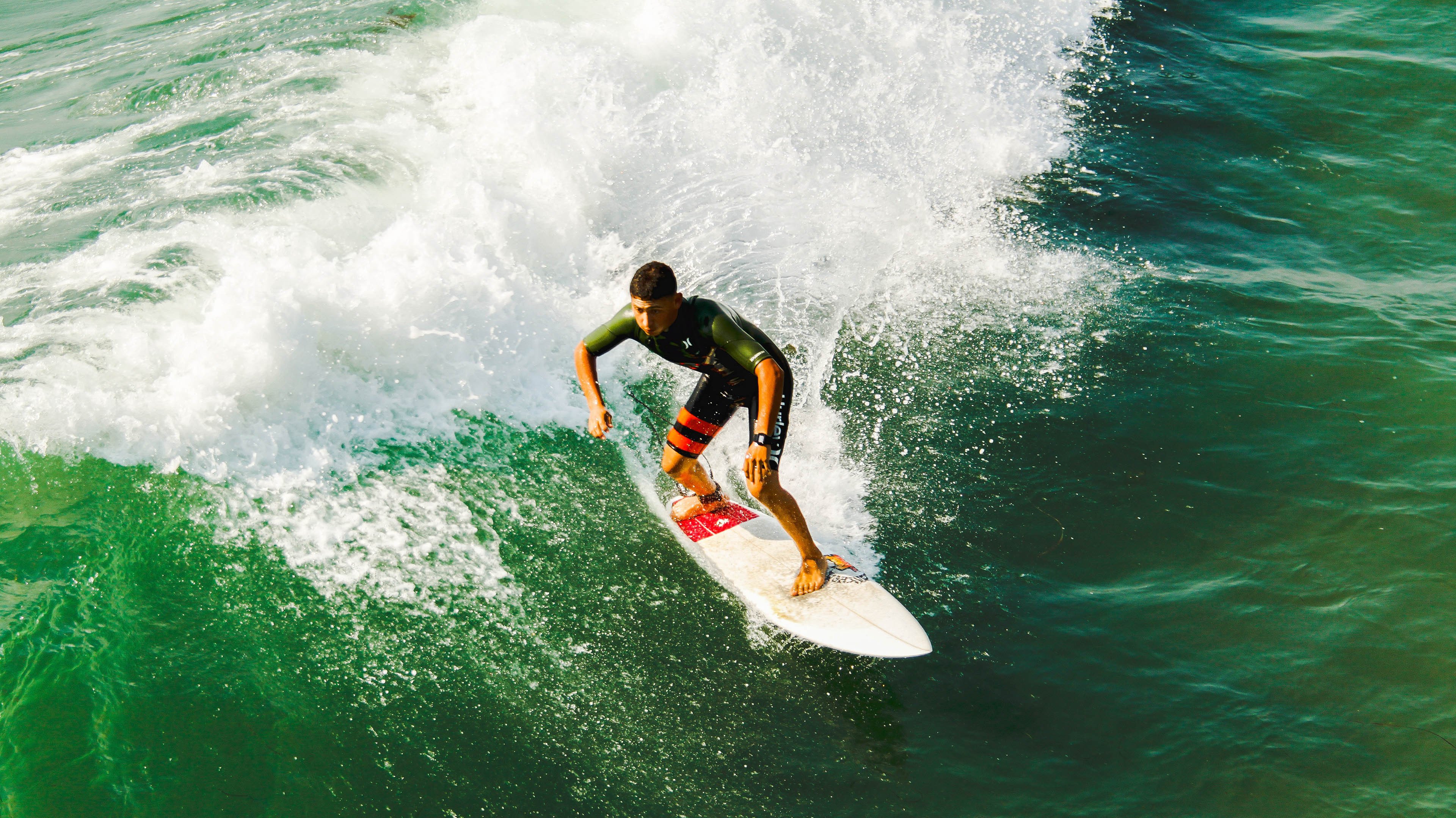 文班亚马制胜一击，快船决胜局力克广东队